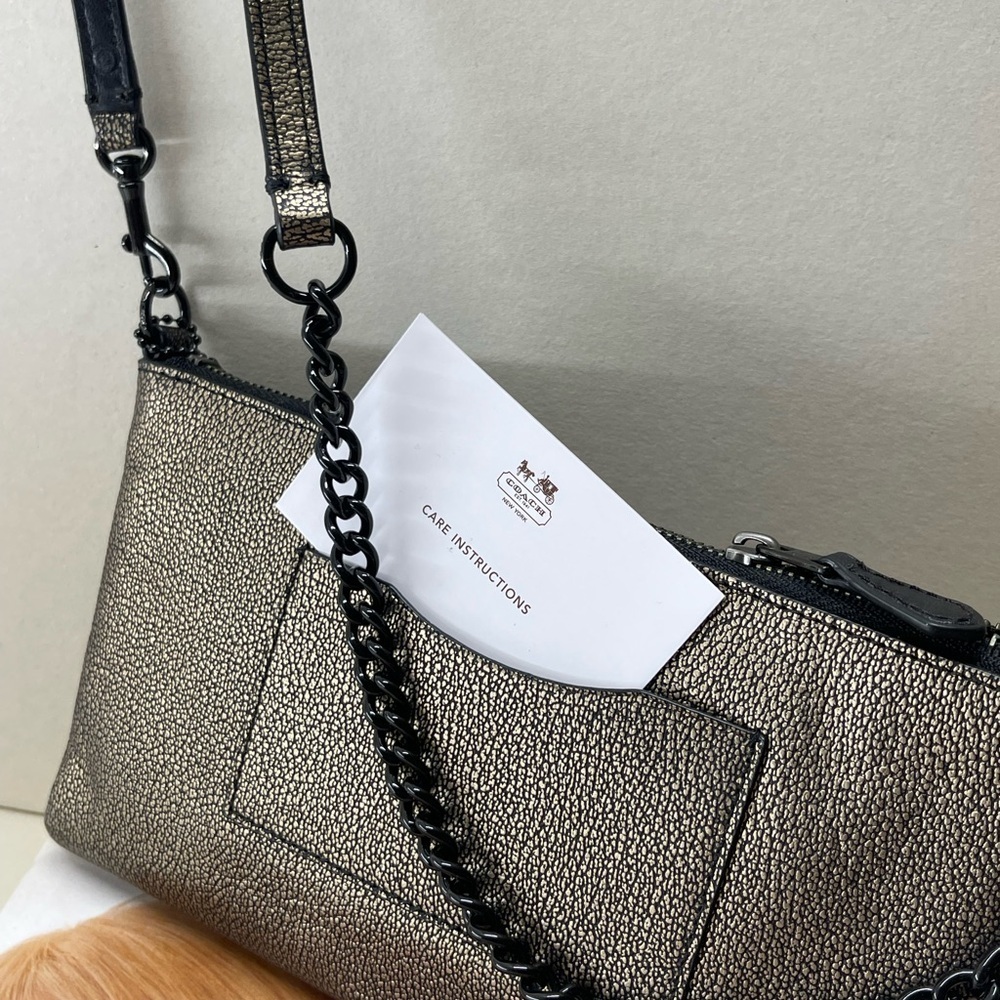 (new+tag) Coach metallic crossbody /clutch chain+leather - Picture 6 of 12